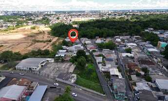 Imagem 2: Casa para Venda em Manaus, Alvorada, 3 dormitórios, 1 suíte, 2 banheiros, 2 vagas