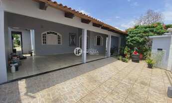 Imagem 6: Imóvel para venda possui 246 metros quadrados com 3 quartos em Bosque - Rio Branco - AC