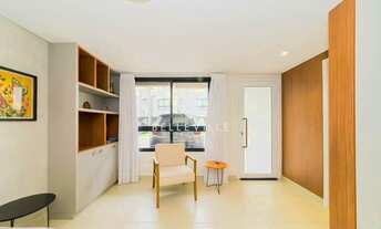 Imagem 3: Sobrado em Condomínio à Venda no Santa Candida, 3 quartos (1 suíte) e 2 vagas - Curitiba/P