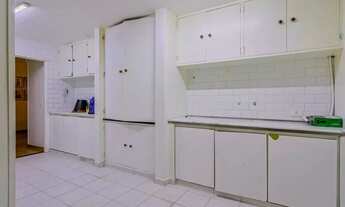 Imagem 6: VENDO APARTAMENTO FRENTE VAZIO 244m..COPACABANA.. SOL NASCENTE (Manhã