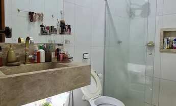 Imagem 4: Imagine uma residência moderna e funcional, projetada para unir estética e praticidade em