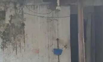 Imagem 2: BOA CASA TIPO APARTAMENTO BEM LOCALIZADA!