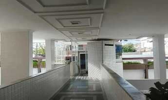 Imagem 3: Alugo apartamento no Farol com 3 quartos (1 suíte) e 120 m²