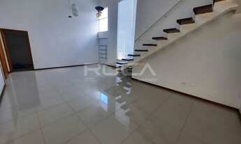 Imagem 7: Casa de luxo com 3 dormitórios e área de lazer no Jardim Jóckei Club A