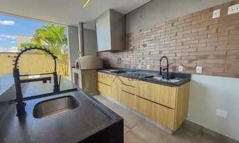 Imagem 6: Oportunidade - Casa em Condomínio - Condomínio Monte Carlo - Urbanova - 4 Suítes - 415m²