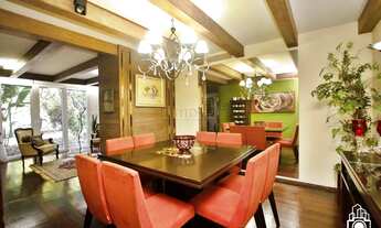 Imagem 3: Casa 4 Dormitórios 4 vagas Lareira Pátio Piscina