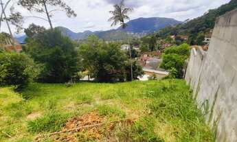 Imagem: Terreno com 300 m2 em Iúcas - Teresópolis/RJ