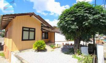 Imagem 2: Casa contendo 3 kitnets !