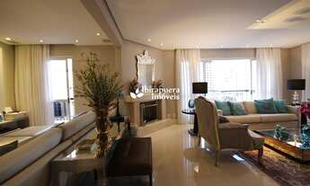 Imagem 7: Alto Padrão em prédio neoclássico, próx. ao Parque