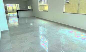 Imagem 3: Casa plana imponente com pé direito elevado e muito charme