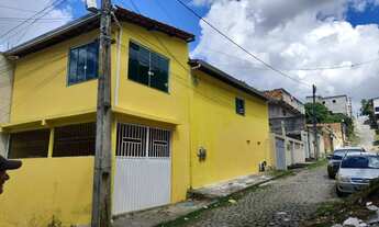 Imagem: Vendo 2 casas na rua do contorno quadra