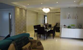 Imagem 5: APARTAMENTO ALTO PADRÃO COM 298 M² - CONDOMÍNIO EXCEPCIONAL - 4 VAGAS PARALELAS VISTA PAN