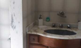 Imagem 4: 400m construídos, piscina, 4 quartos, armários, financia