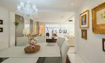 Imagem 2: Apartamento de 226m² a Venda na Santa Cecília Com 4 Dormitorios, Sendo 2 Suítes e 3 Vagas