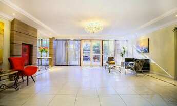 Imagem 4: Cobertura para Venda - 220m², 3 dormitórios, sendo 1 suites, 2 vagas - Menino Deus