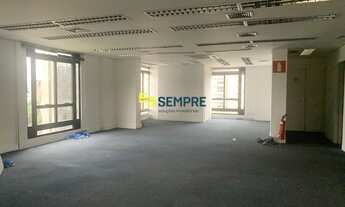 Imagem 3: Andar comercial para alugar, com 301 m², no coração da Savassi