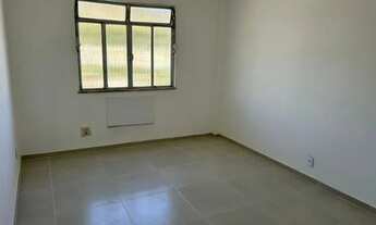 Imagem 3: Vendo Apto Frente - Rua Candido Benício