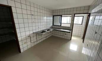 Imagem 7: Apartamento para venda possui 144 metros quadrados com 4 quartos em Tamarineira - Recife