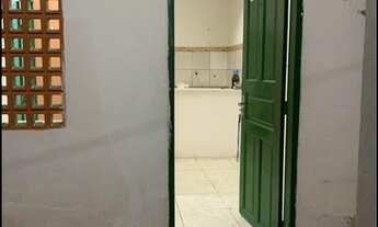 Imagem: Alugo casa em vila na condor!