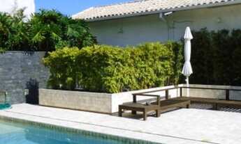 Imagem: Casa para venda tem 765 metros quadrados