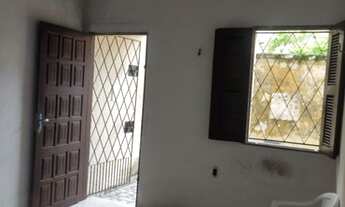 Imagem 3: Casa para venda com 143 metros quadrados com 3 quartos em Parquelândia - Fortaleza - Ceará