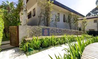 Imagem 2: Descubra o refúgio perfeito: Casa em condomínio fechado com segurança, privacidade e confo