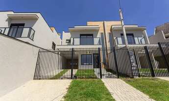 Imagem 2: Sobrado para Venda em Curitiba, Atuba, 3 dormitórios, 1 suíte, 3 banheiros, 1 vaga