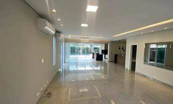 Imagem 2: SOBRADO COM 04 SUÍTES