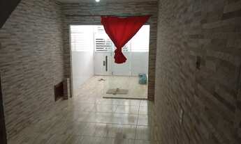 Imagem 5: Casa para aluguel no Curado IV Recém-Reformada!