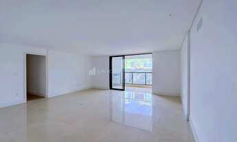 Imagem 2: Apartamento de 4 quartos à venda no bairro Granbery em Juiz de Fora/MG