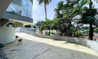 Imagem 3: Casa Mobiliada de Alto Padrão no Bairro Itoupava Norte Cadore Imóveis