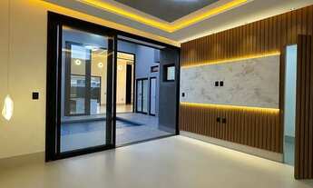 Imagem 4: Casa de alto padrão localizada no setor Moinho dos Ventos Goiânia com 3 suítes plenas Casa