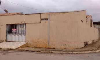 Imagem 2: Casa em Cuiabá. Residencial Ilza Terezinha. Contento 3 quarto e edícula. Energia solar