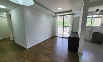 Imagem 2: Apartamento reformado, desocupado com, 56 metros 2 quartos 1 vaga no bairro Morro Santana