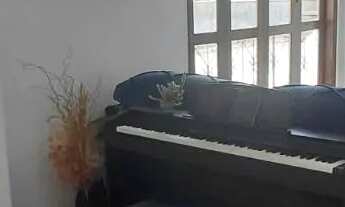 Imagem 2: Casa com 3 quartos e piscina na Trindade