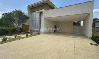 Imagem 4: Imóvel para venda tem 215 metros quadrados com 3 quartos em Fazenda Vau das Pombas - Goiân