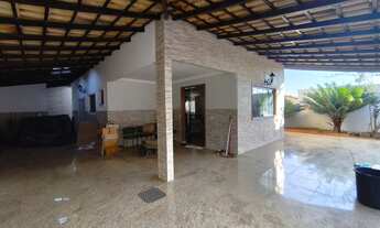 Imagem 3: Casa 4 quartos Condomínio Uberaba