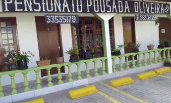 Imagem: Quartos mobiliados para homens e mulheres