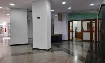 Imagem 5: Apartamento de um dormitório totalmente mobiliado no Centro de Curitiba ao lado da Praça O