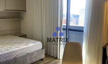 Imagem 7: Excelente Studio mobiliado no The Five East Batel Móveis Planejados de 1° linha