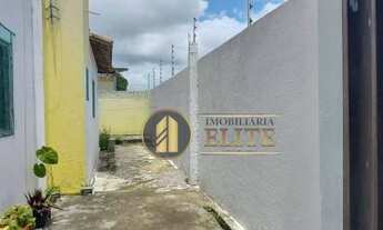 Imagem 5: Casa de esquina com 2/4, WC social, sala, cozinha, 2 vagas de garagem, em um terreno de 16