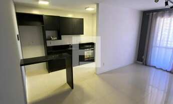 Imagem 2: Apartamento para venda tem 80 metros quadrados com 2 quartos em Kobrasol - São José - SC