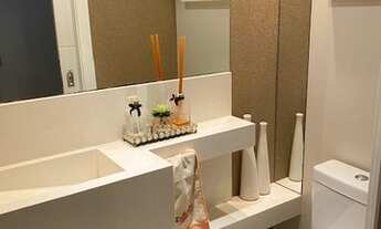 Imagem 7: Excelente apto semi novo com 151 m2 de área privativa, semi mobiliado, com área de lazer