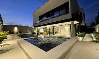 Imagem: Casa Moderna com 4 suites!