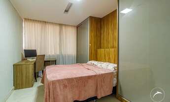 Imagem 4: Sobrado moderno com Térreo e 1º andar - Entradas individuais - Semimobiliada - Samambaia N