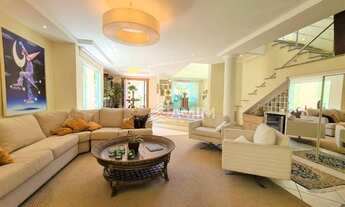 Imagem 3: Linda e moderna casa com piscina, em condomínio de alto padrão, na Região Oceânica. 5 quar