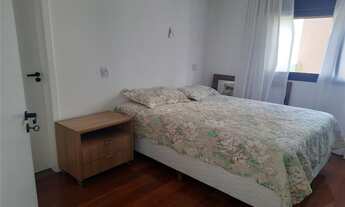 Imagem 5: Casa estilo neoclássica com 5 dorm, mobiliada