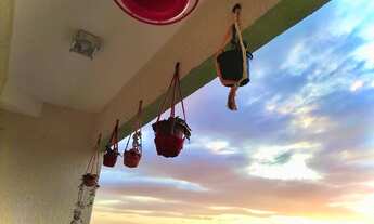 Imagem 2: Lindo Apto c/ Vista Definitiva Banhado 2 dorm e 2 garagens cobertas