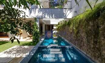 Imagem 6: Descubra o refúgio perfeito: Casa em condomínio fechado com segurança, privacidade e confo