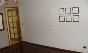 Imagem 6: Sobrado Aconchegante para Locação no bairro Vila Augusta, localizado na cidade de Guarulho